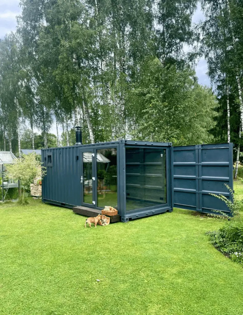 Modern sauna in shipping container