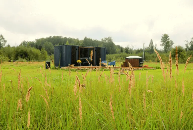 Atpūtas namiņš "LOTE"